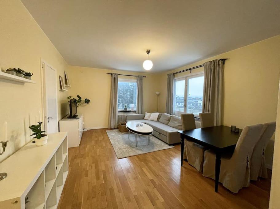 Trivsamma Lagenheter Med Fri Parkering Apartment Stockholm Exterior photo